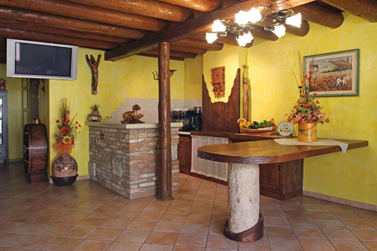 All'Albaro Agriturismo Salizzole Buitenkant foto