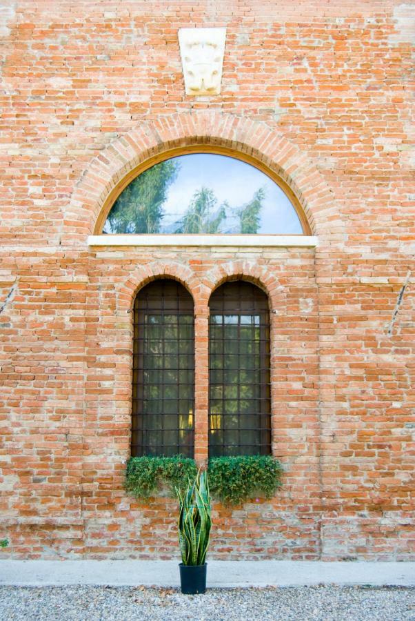 All'Albaro Agriturismo Salizzole Buitenkant foto