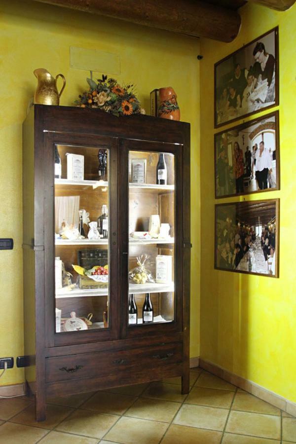 All'Albaro Agriturismo Salizzole Buitenkant foto